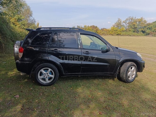 Toyota RAV4 2001, 353,883 km - 2.0 л - Zaqatala