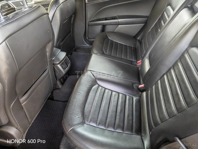 Ford Fusion (North America) 2013, 343,000 km - 1.5 л - Saatlı