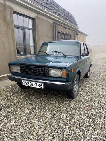 LADA (VAZ) 2107 2004, 240,000 km - 1.6 l - Qobustan