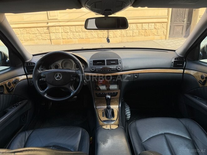 Mercedes E 350 2007, 234,000 km - 3.5 l - Bakı