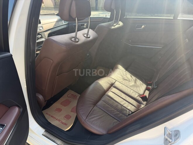 Mercedes E 220 2013, 218,000 km - 2.1 л - Xırdalan