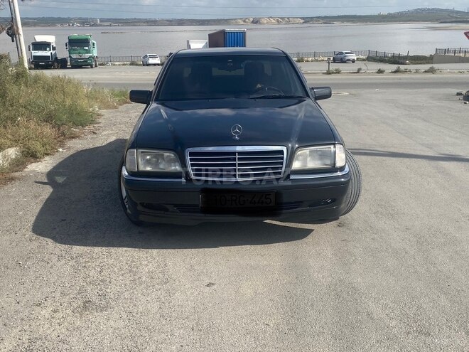 Mercedes C 200 1995, 180,000 km - 2.0 l - Bakı