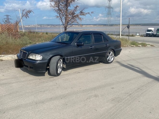 Mercedes C 200 1995, 180,000 km - 2.0 l - Bakı