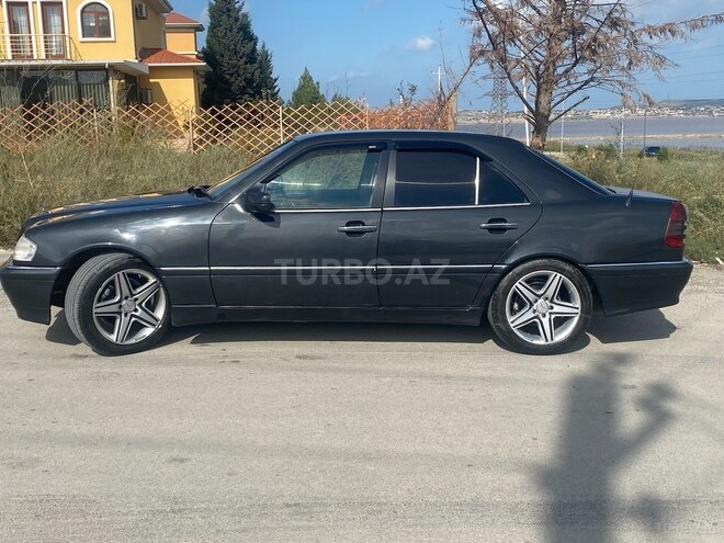 Mercedes C 200 1995, 180,000 km - 2.0 l - Bakı