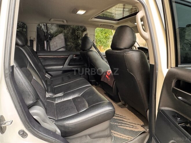 Toyota Land Cruiser 2010, 142,000 km - 4.0 l - Bakı