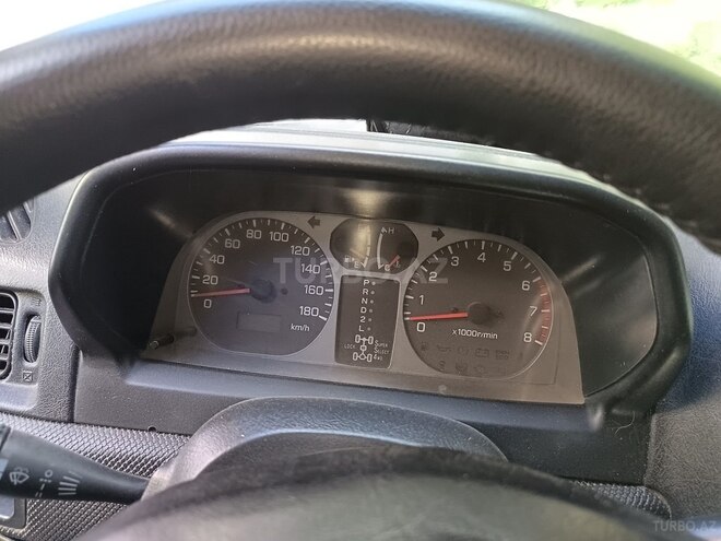 Mitsubishi Pajero io 2001, 330,085 km - 2.0 l - Bakı