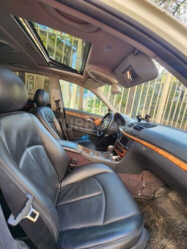 Mercedes E 270 2003, 217,000 km - 2.7 l - Bakı
