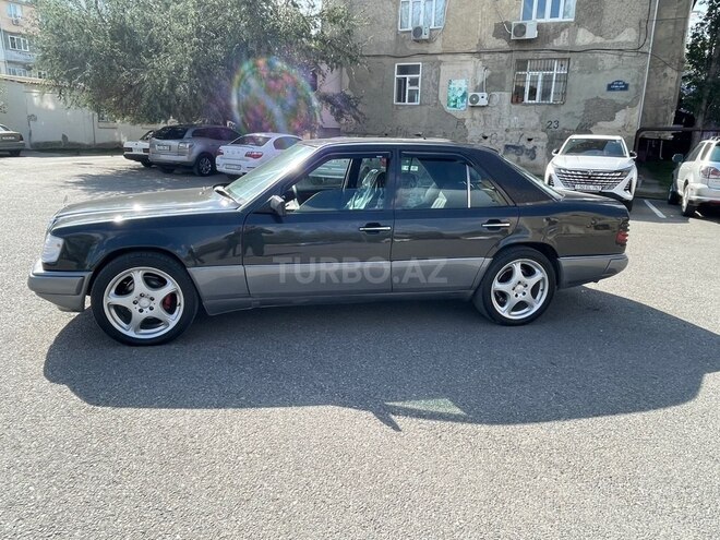 Mercedes 220 E 1994, 452,652 km - 2.2 l - Xırdalan
