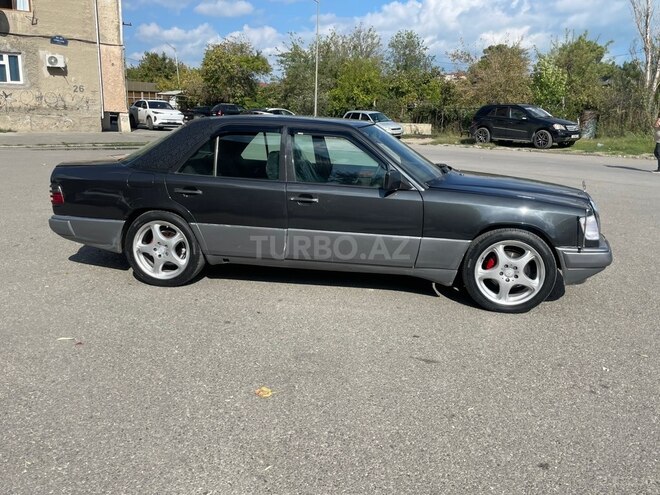 Mercedes 220 E 1994, 452,652 km - 2.2 l - Xırdalan