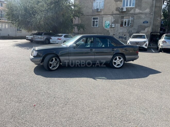 Mercedes 220 E 1994, 452,652 km - 2.2 l - Xırdalan