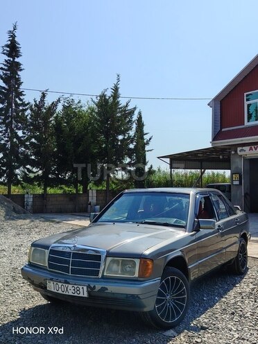 Mercedes 190 1990, 242,717 km - 2.0 l - Bakı