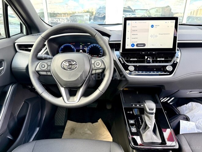 Toyota Corolla Cross 2026, 0 km - 2.0 l - Bakı
