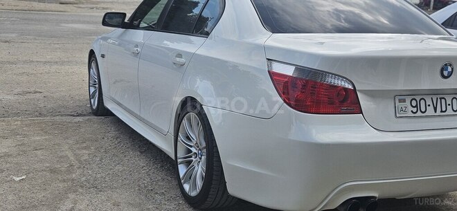 BMW 525 2006, 255,000 km - 2.5 l - Bakı
