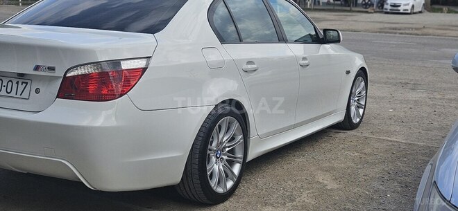 BMW 525 2006, 255,000 km - 2.5 l - Bakı