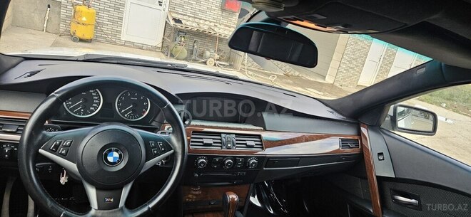 BMW 525 2006, 255,000 km - 2.5 l - Bakı