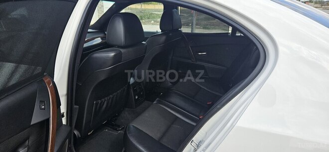 BMW 525 2006, 255,000 km - 2.5 l - Bakı