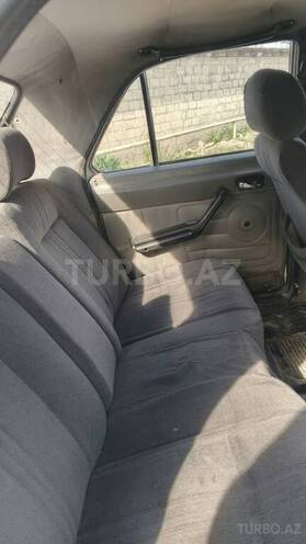 GAZ 3110 1998, 150,000 km - 2.3 л - Sabirabad