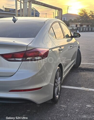 Hyundai Elantra 2017, 177,028 km - 2.0 л - Bakı