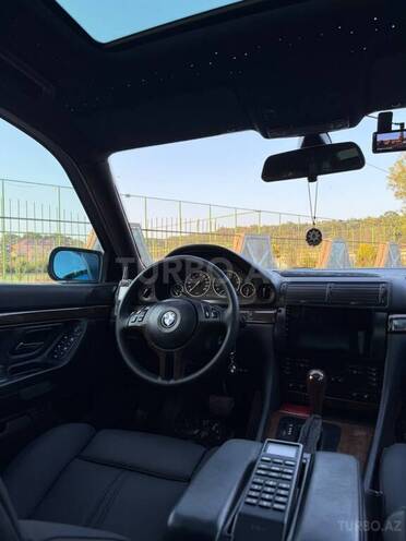 BMW 728 1999, 299,000 km - 2.8 л - Bakı