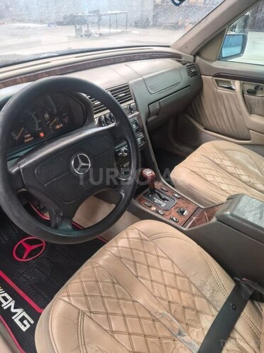Mercedes C 280 1996, 249,000 km - 2.8 l - Sumqayıt