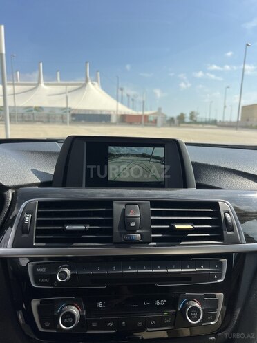 BMW 330 2018, 143,124 km - 2.0 л - Bakı