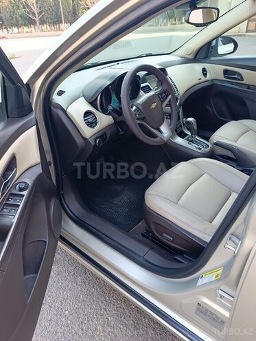Chevrolet Cruze 2014, 288,000 km - 1.4 l - Gəncə