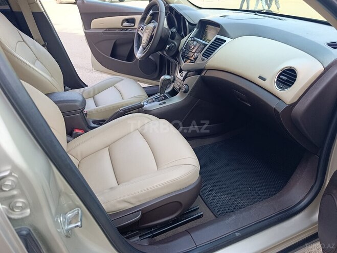 Chevrolet Cruze 2014, 288,000 km - 1.4 l - Gəncə