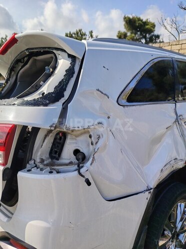 Kia Sorento 2015, 225,000 km - 2.0 l - Bakı