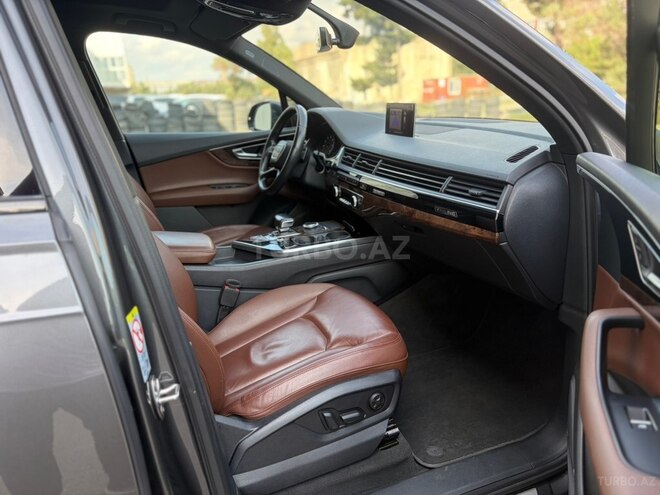Audi Q7 2018, 175,000 km - 3.0 l - Bakı