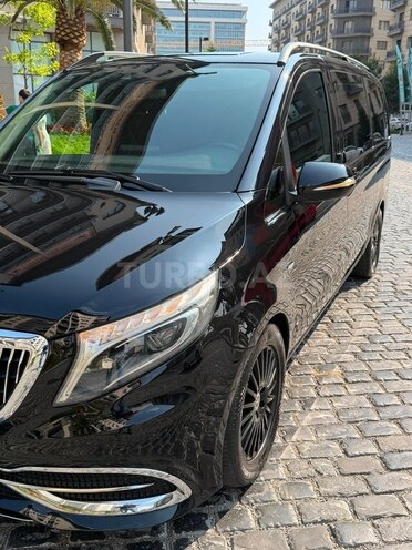 Mercedes V 250 2016, 270,000 km - 2.1 л - Bakı
