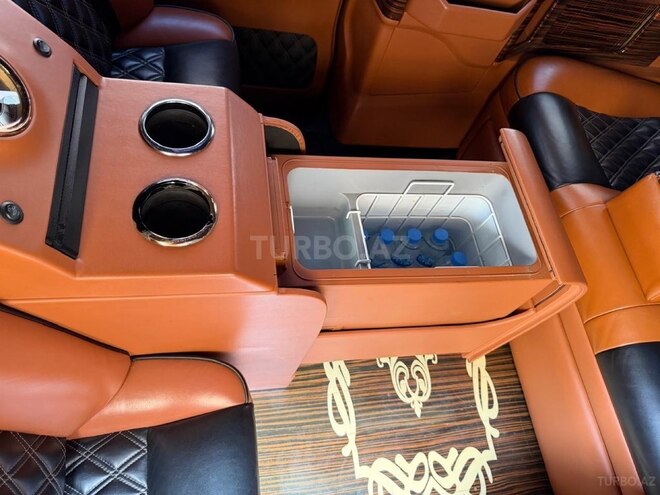 Mercedes V 250 2016, 270,000 km - 2.1 л - Bakı