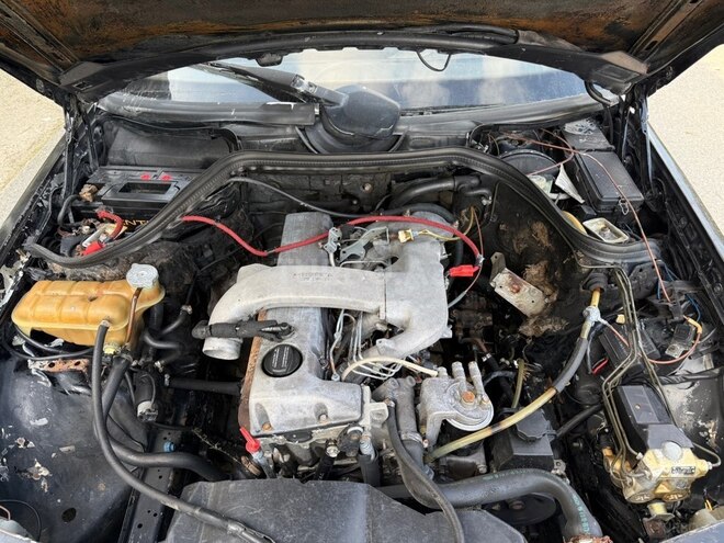 Mercedes  1991, 270,000 km - 2.3 l - Bakı