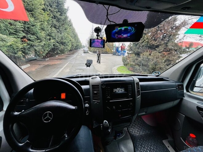 Mercedes Sprinter 313 2007, 232,000 km - 2.2 л - Qazax