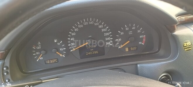 Mercedes E 280 2002, 240,400 km - 2.8 l - Bakı