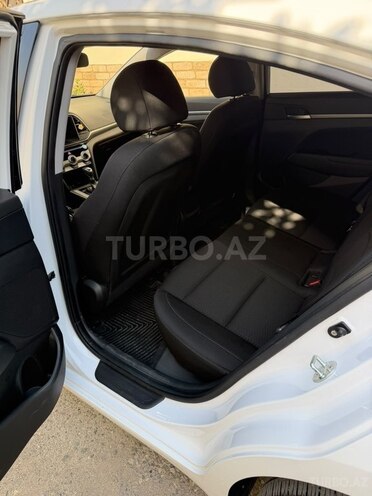 Hyundai Elantra 2019, 98,000 km - 1.6 л - Bakı
