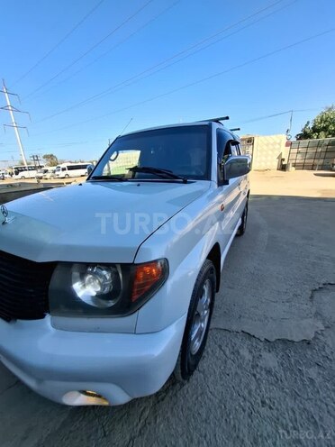 Mitsubishi Pajero io 2001, 235,012 km - 2.0 l - Bakı