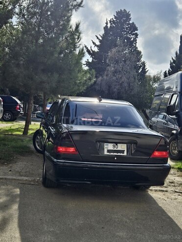 Mercedes C 230 2000, 374,365 km - 2.3 л - Sumqayıt