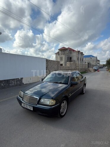 Mercedes C 240 2000, 110,000 km - 2.4 l - Bakı
