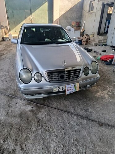 Mercedes E 200 1998, 389,168 km - 2.0 л - Goranboy