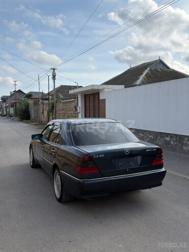 Mercedes C 240 2000, 110,000 km - 2.4 l - Bakı