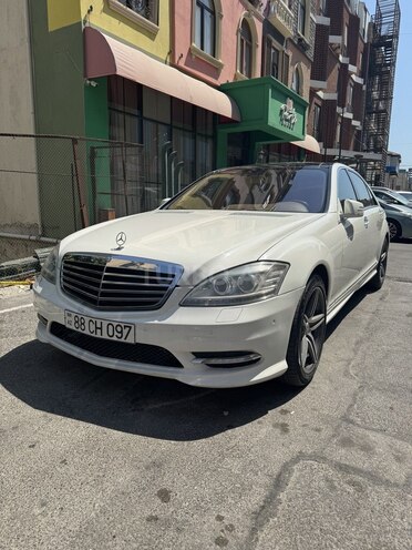 Mercedes S 500 2009, 239,000 km - 5.5 л - Bakı