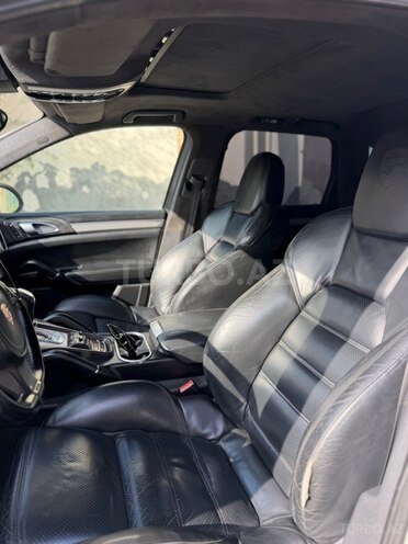 Porsche Cayenne Turbo 2010, 208,000 km - 4.8 л - Bakı