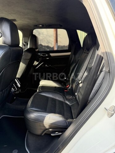 Porsche Cayenne Turbo 2010, 208,000 km - 4.8 л - Bakı