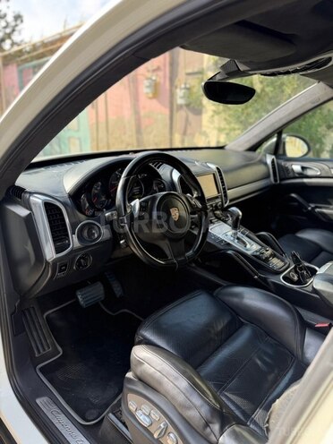 Porsche Cayenne Turbo 2010, 208,000 km - 4.8 л - Bakı
