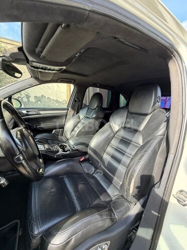 Porsche Cayenne Turbo 2010, 208,000 km - 4.8 л - Bakı