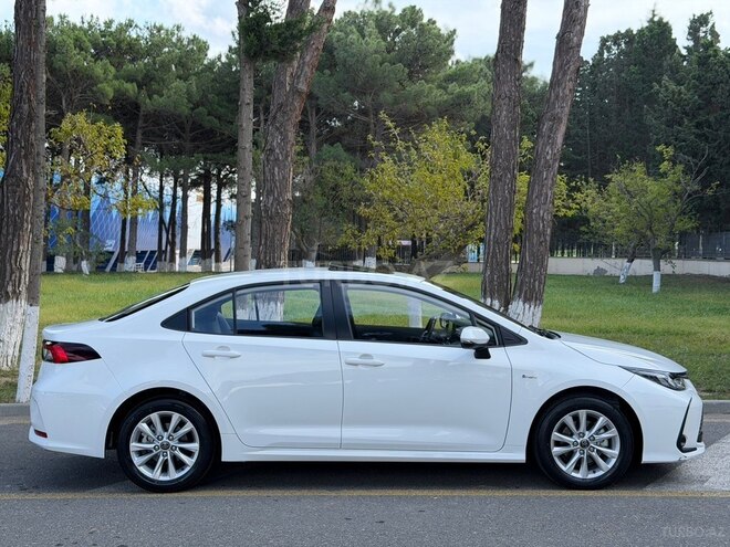 Toyota Corolla 2024, 35,300 km - 1.8 л - Bakı