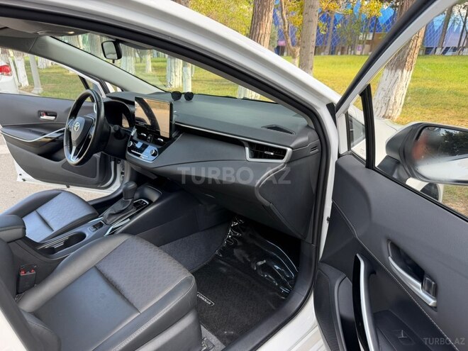 Toyota Corolla 2024, 35,300 km - 1.8 л - Bakı