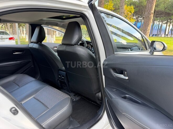 Toyota Corolla 2024, 35,300 km - 1.8 л - Bakı