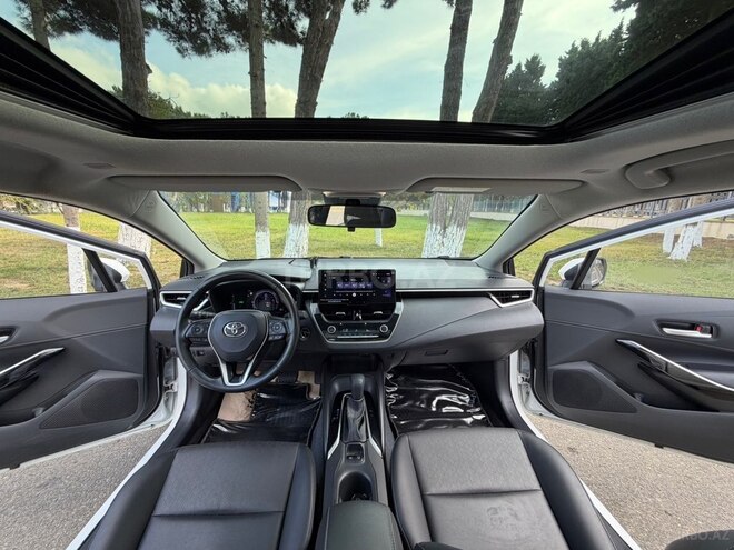 Toyota Corolla 2024, 35,300 km - 1.8 л - Bakı