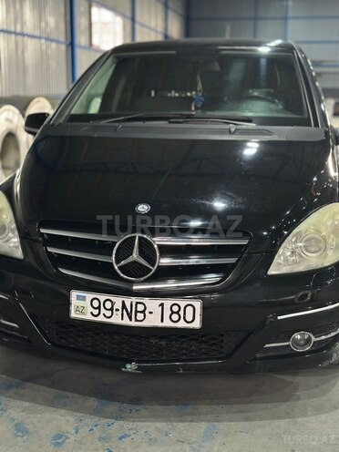 Mercedes B 200 2011, 295,000 km - 1.6 l - Bakı